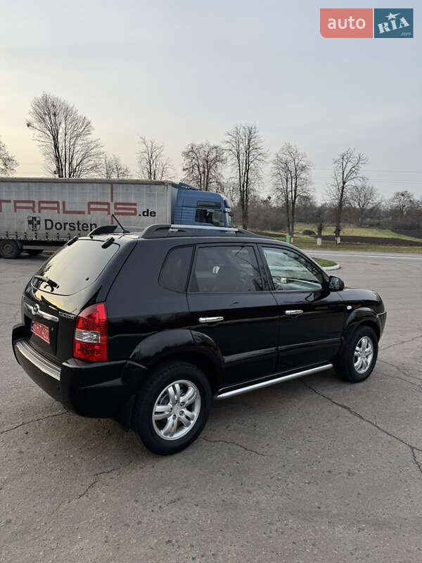 Позашляховик / Кросовер Hyundai Tucson 2008 в Харкові фото 14 Позашляховик / Кросовер Hyundai Tucson 2008 в Харкові