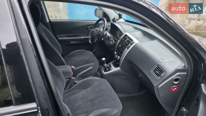 Позашляховик / Кросовер Hyundai Tucson 2007 в Харкові фото 16 Позашляховик / Кросовер Hyundai Tucson 2007 в Харкові