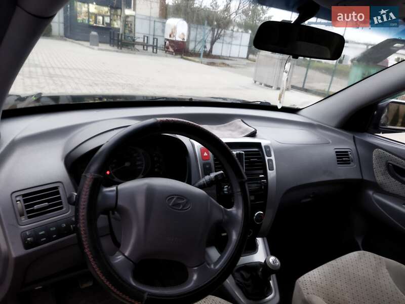 Позашляховик / Кросовер Hyundai Tucson 2004 в Томашполі