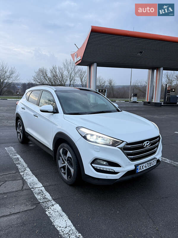 Внедорожник / Кроссовер Hyundai Tucson 2016 в Харькове