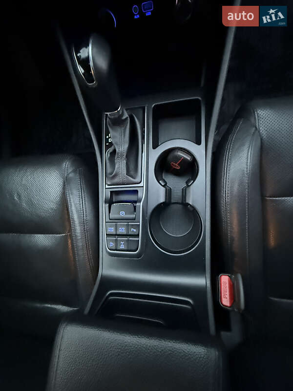 Внедорожник / Кроссовер Hyundai Tucson 2016 в Харькове