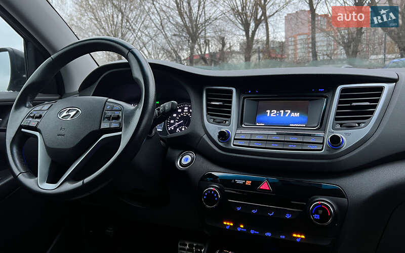 Позашляховик / Кросовер Hyundai Tucson 2017 в Львові фото 14 Позашляховик / Кросовер Hyundai Tucson 2017 в Львові