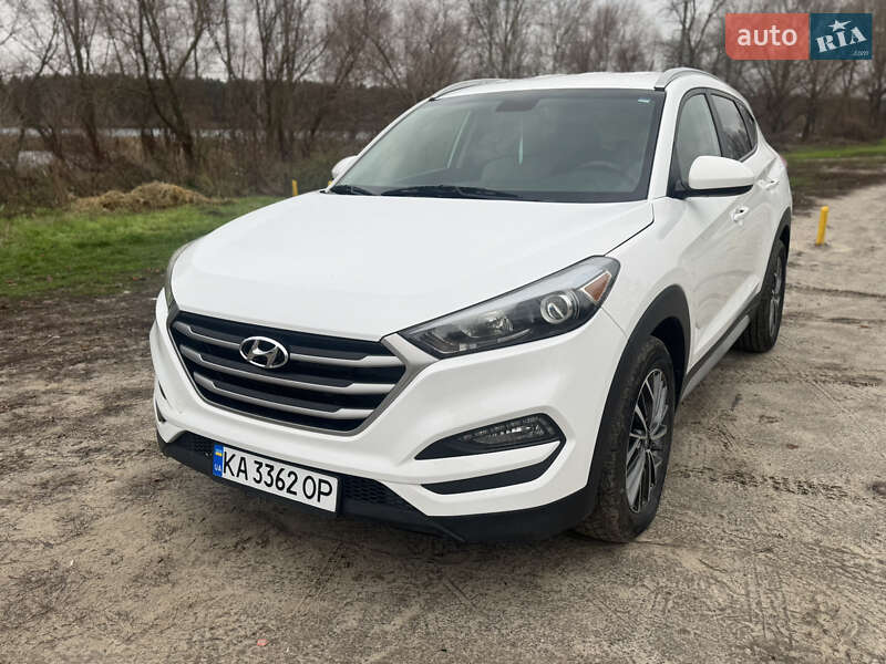Позашляховик / Кросовер Hyundai Tucson 2017 в Києві