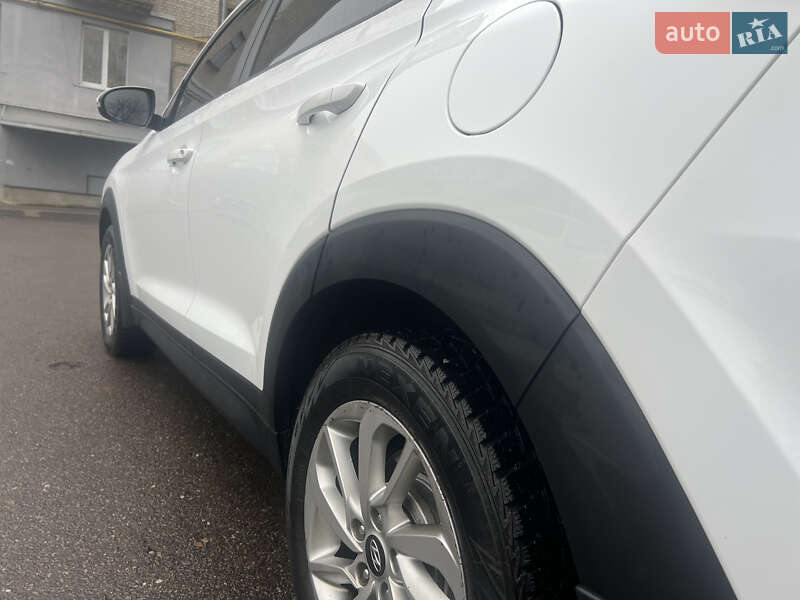 Позашляховик / Кросовер Hyundai Tucson 2017 в Харкові фото 9 Позашляховик / Кросовер Hyundai Tucson 2017 в Харкові