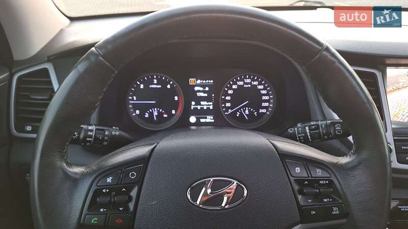 Внедорожник / Кроссовер Hyundai Tucson 2016 в Коломые фото 46 Внедорожник / Кроссовер Hyundai Tucson 2016 в Коломые