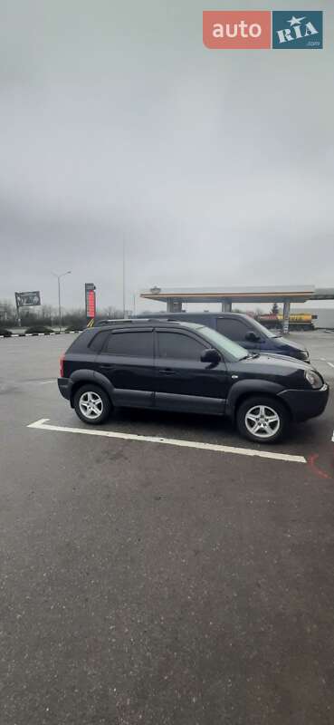 Внедорожник / Кроссовер Hyundai Tucson 2011 в Люботине