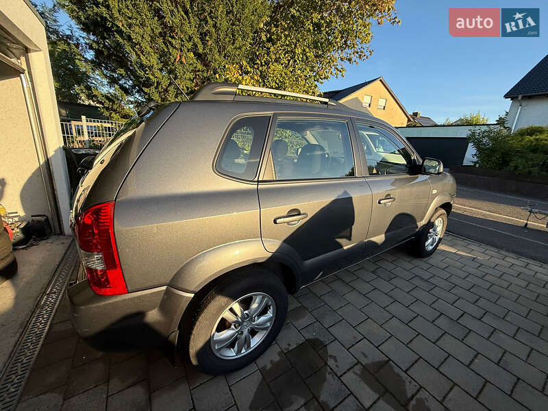 Позашляховик / Кросовер Hyundai Tucson 2010 в Харкові фото 7 Позашляховик / Кросовер Hyundai Tucson 2010 в Харкові