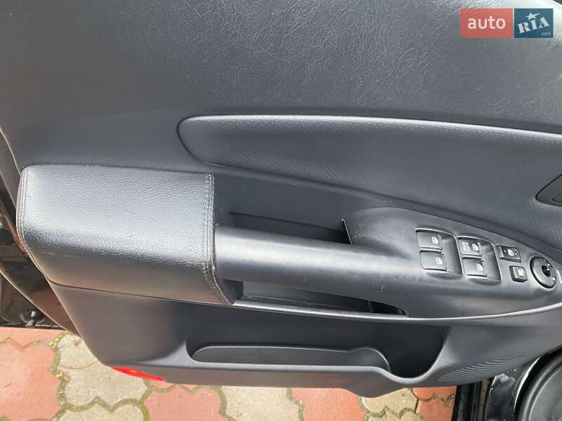 Позашляховик / Кросовер Hyundai Tucson 2006 в Рівному фото 20 Позашляховик / Кросовер Hyundai Tucson 2006 в Рівному