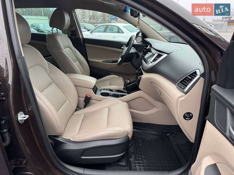 Внедорожник / Кроссовер Hyundai Tucson 2017 в Киеве