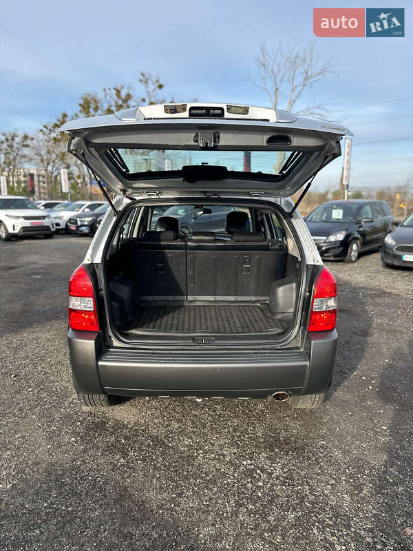 Позашляховик / Кросовер Hyundai Tucson 2012 в Білогородці