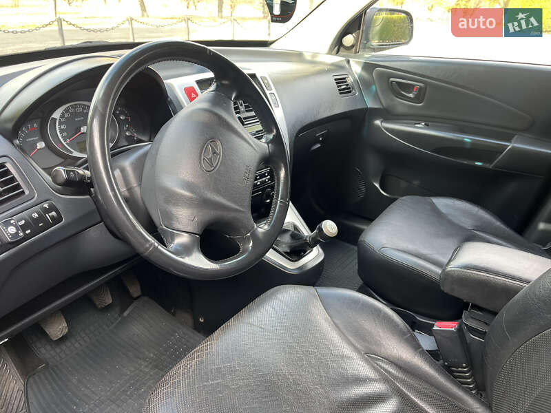 Внедорожник / Кроссовер Hyundai Tucson 2007 в Змиеве