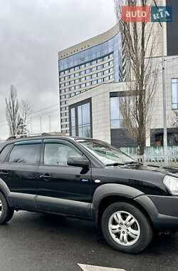 Внедорожник / Кроссовер Hyundai Tucson 2008 в Киеве