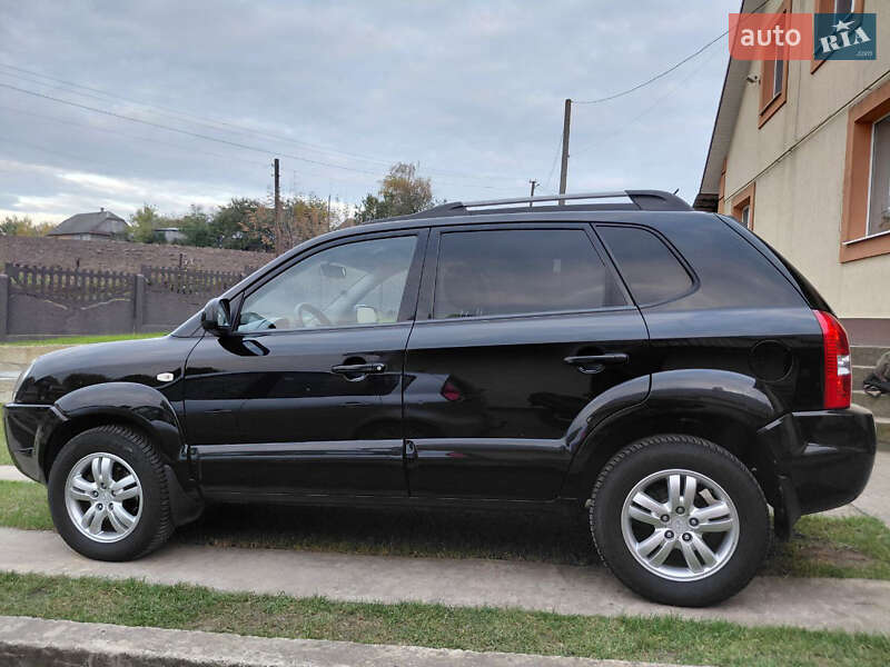 Внедорожник / Кроссовер Hyundai Tucson 2008 в Ровно фото 9 Внедорожник / Кроссовер Hyundai Tucson 2008 в Ровно