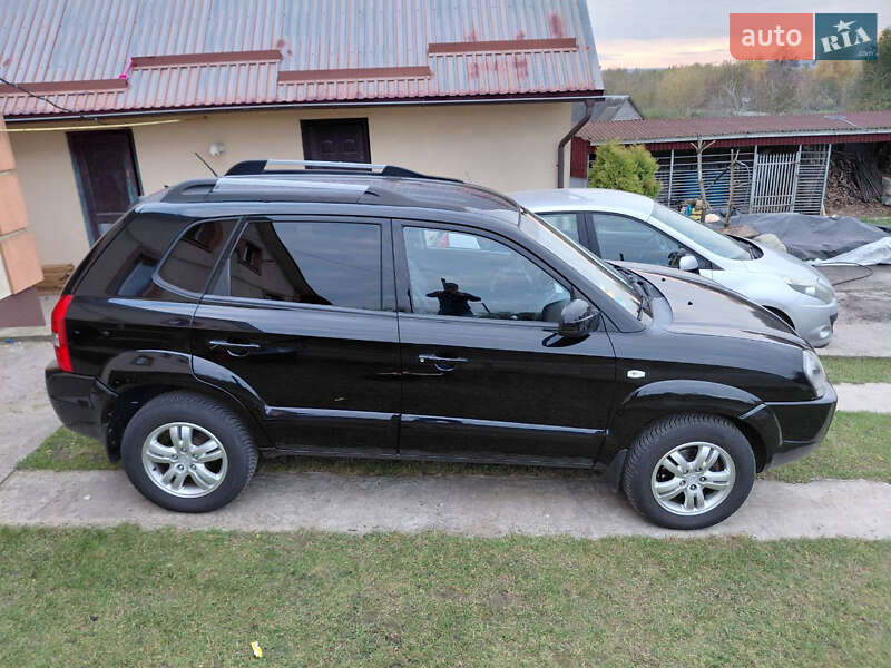 Внедорожник / Кроссовер Hyundai Tucson 2008 в Ровно фото 7 Внедорожник / Кроссовер Hyundai Tucson 2008 в Ровно