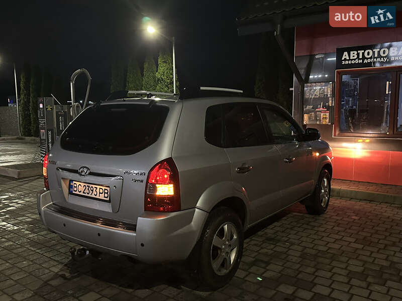 Внедорожник / Кроссовер Hyundai Tucson 2004 в Самборе