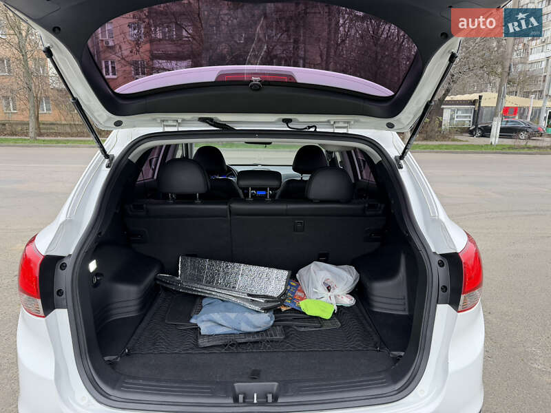 Позашляховик / Кросовер Hyundai Tucson 2014 в Одесі фото 16 Позашляховик / Кросовер Hyundai Tucson 2014 в Одесі
