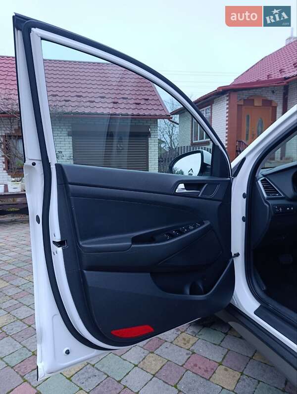 Внедорожник / Кроссовер Hyundai Tucson 2018 в Львове