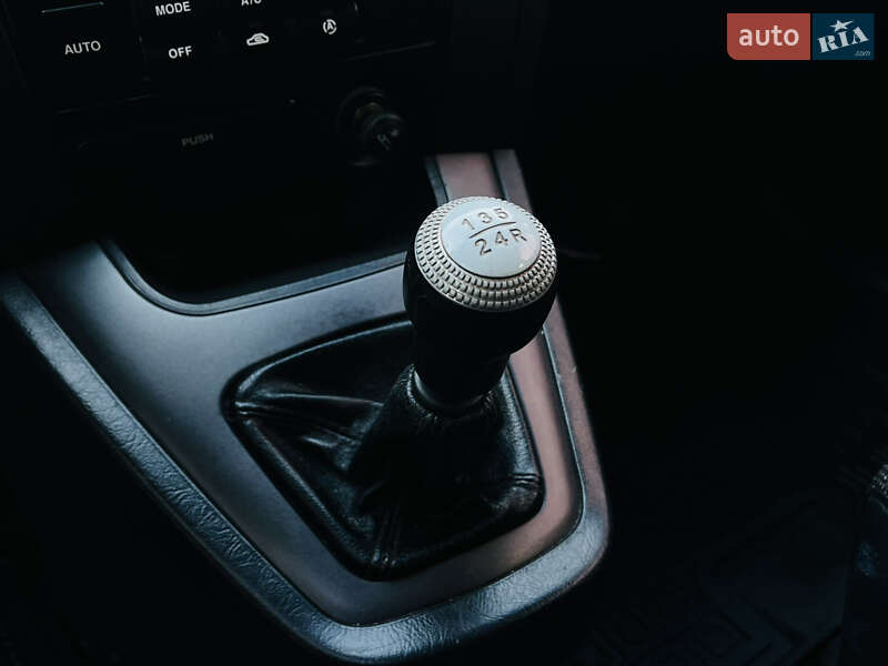 Внедорожник / Кроссовер Hyundai Tucson 2005 в Харькове фото 23 Внедорожник / Кроссовер Hyundai Tucson 2005 в Харькове