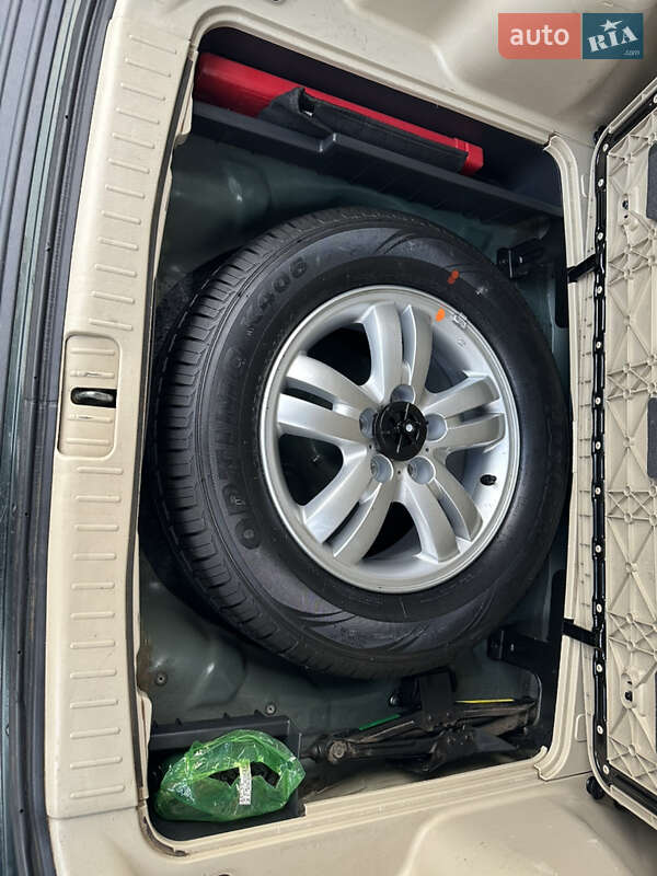 Позашляховик / Кросовер Hyundai Tucson 2008 в Харкові фото 9 Позашляховик / Кросовер Hyundai Tucson 2008 в Харкові