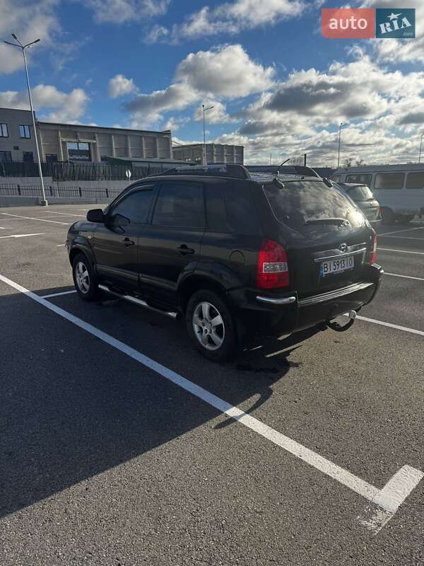 Позашляховик / Кросовер Hyundai Tucson 2008 в Полтаві