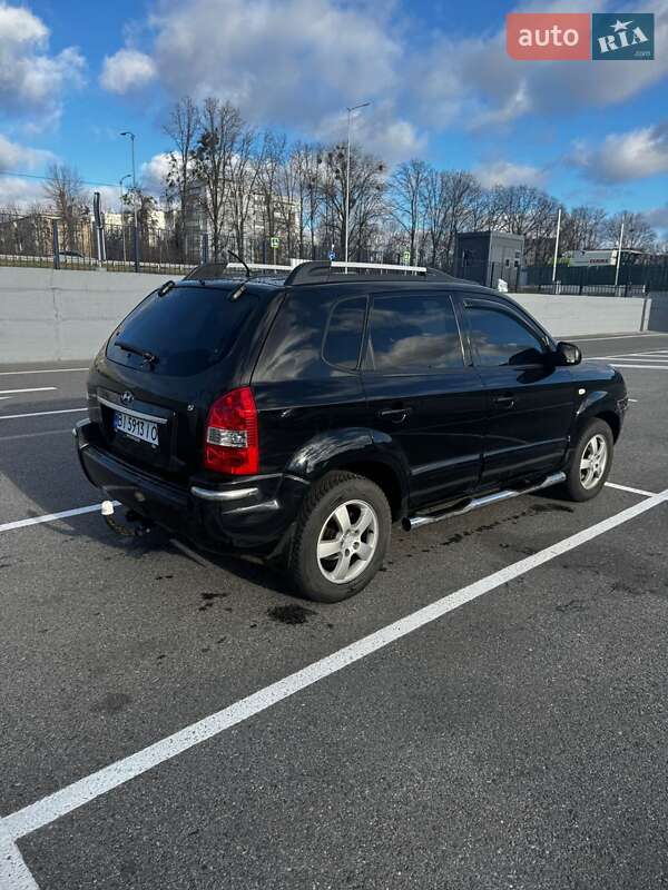 Позашляховик / Кросовер Hyundai Tucson 2008 в Полтаві