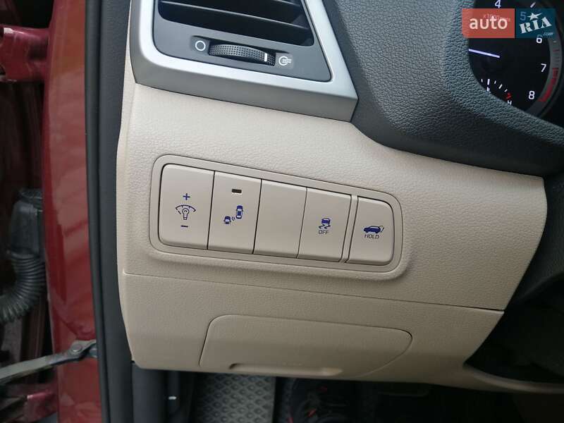 Внедорожник / Кроссовер Hyundai Tucson 2016 в Львове