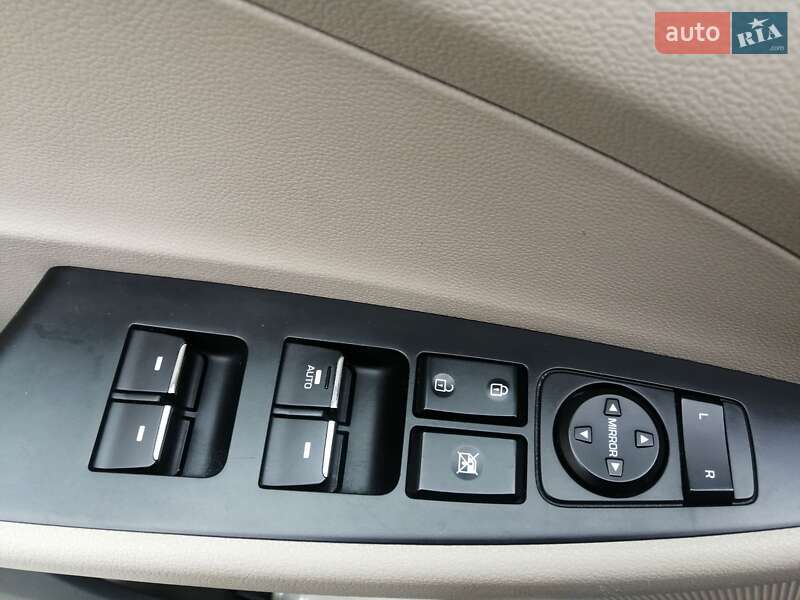 Внедорожник / Кроссовер Hyundai Tucson 2016 в Львове