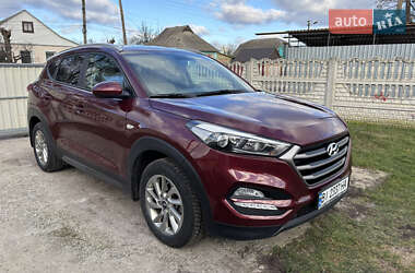 Позашляховик / Кросовер Hyundai Tucson 2016 в Гадячі