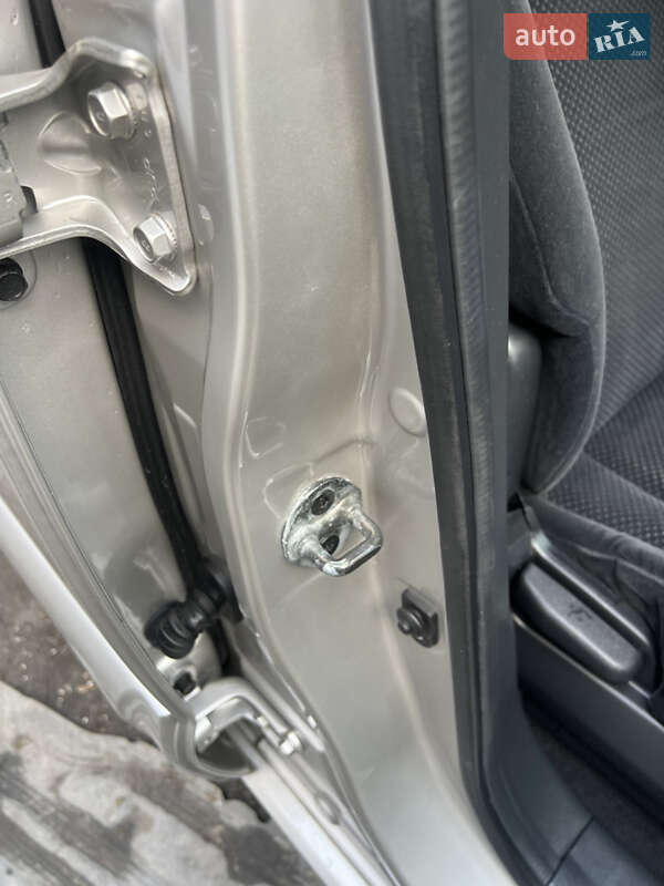 Внедорожник / Кроссовер Hyundai Tucson 2008 в Днепре фото 32 Внедорожник / Кроссовер Hyundai Tucson 2008 в Днепре