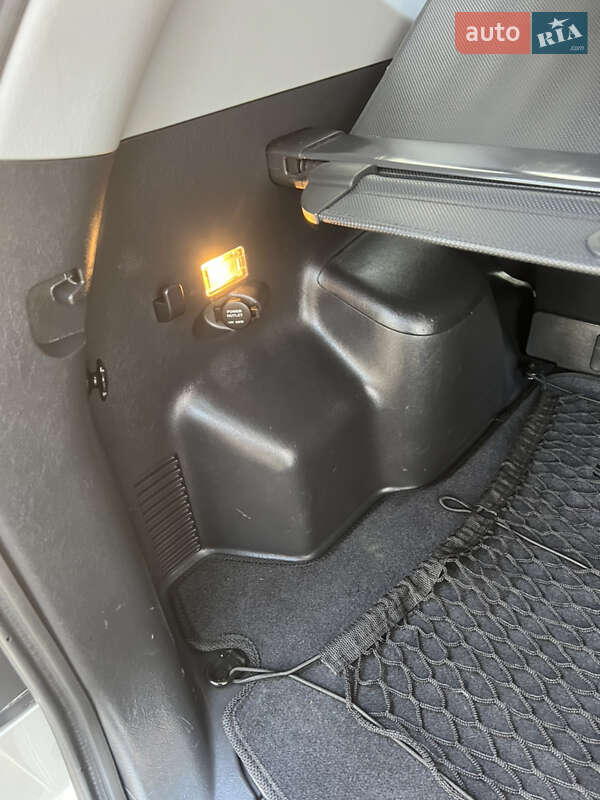 Внедорожник / Кроссовер Hyundai Tucson 2008 в Днепре фото 48 Внедорожник / Кроссовер Hyundai Tucson 2008 в Днепре