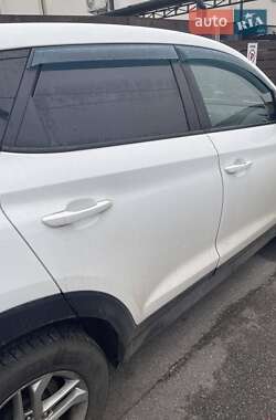 Внедорожник / Кроссовер Hyundai Tucson 2016 в Киеве