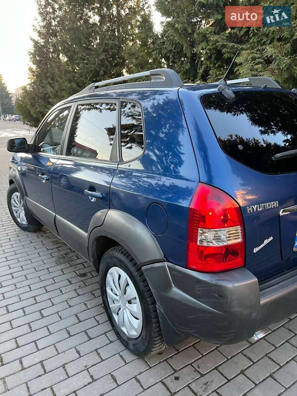 Позашляховик / Кросовер Hyundai Tucson 2005 в Калинівці