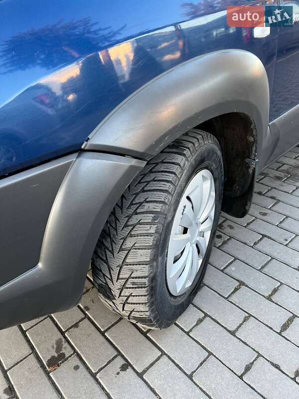 Позашляховик / Кросовер Hyundai Tucson 2005 в Калинівці