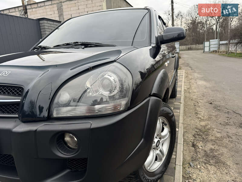 Позашляховик / Кросовер Hyundai Tucson 2008 в Києві фото 13 Позашляховик / Кросовер Hyundai Tucson 2008 в Києві