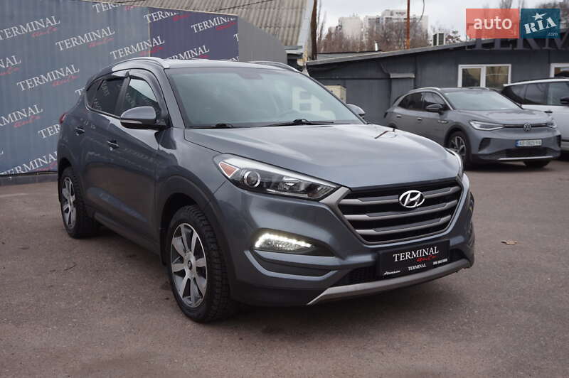 Позашляховик / Кросовер Hyundai Tucson 2015 в Одесі
