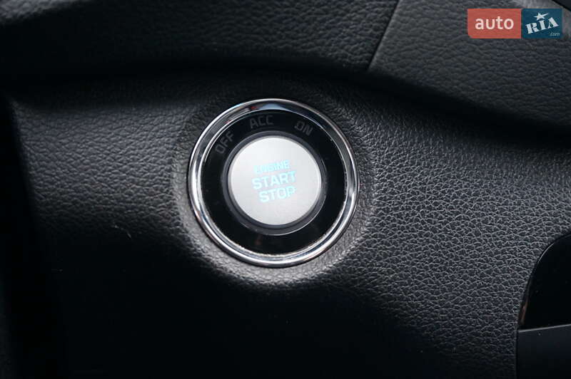 Позашляховик / Кросовер Hyundai Tucson 2015 в Одесі