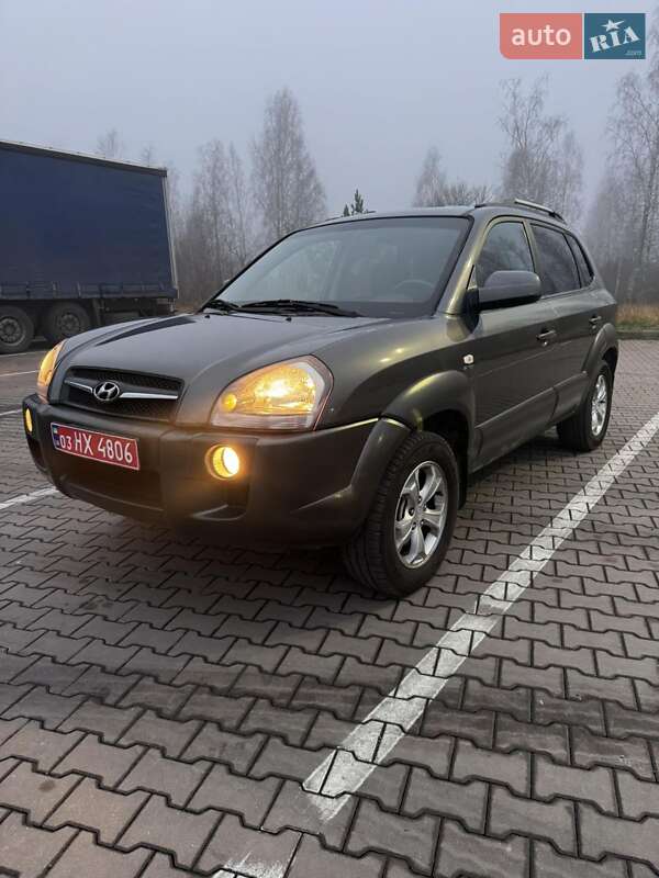 Позашляховик / Кросовер Hyundai Tucson 2009 в Чернігові фото Позашляховик / Кросовер Hyundai Tucson 2009 в Чернігові