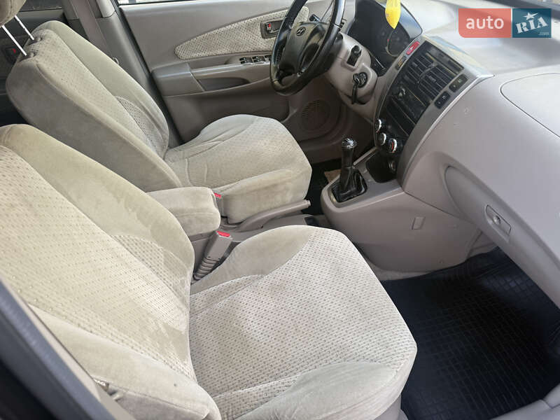 Позашляховик / Кросовер Hyundai Tucson 2004 в Тячеві