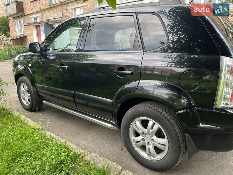 Внедорожник / Кроссовер Hyundai Tucson 2006 в Дубно