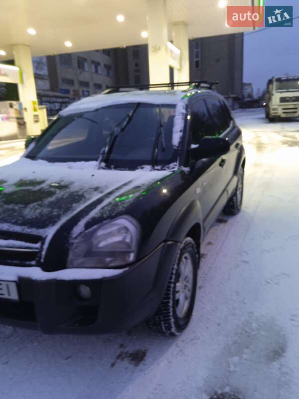 Внедорожник / Кроссовер Hyundai Tucson 2008 в Кременце фото 5 Внедорожник / Кроссовер Hyundai Tucson 2008 в Кременце