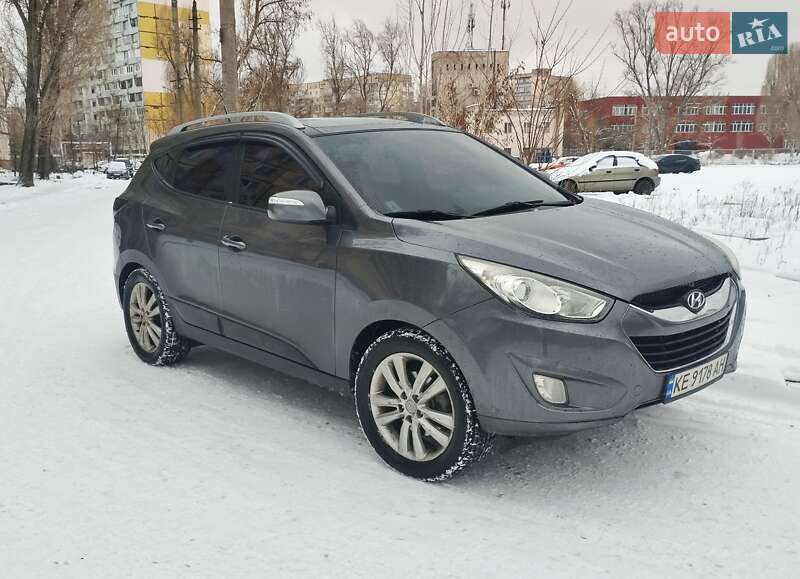 Позашляховик / Кросовер Hyundai Tucson 2012 в Дніпрі