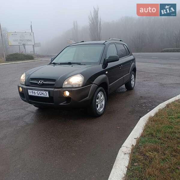 Позашляховик / Кросовер Hyundai Tucson 2007 в Харкові