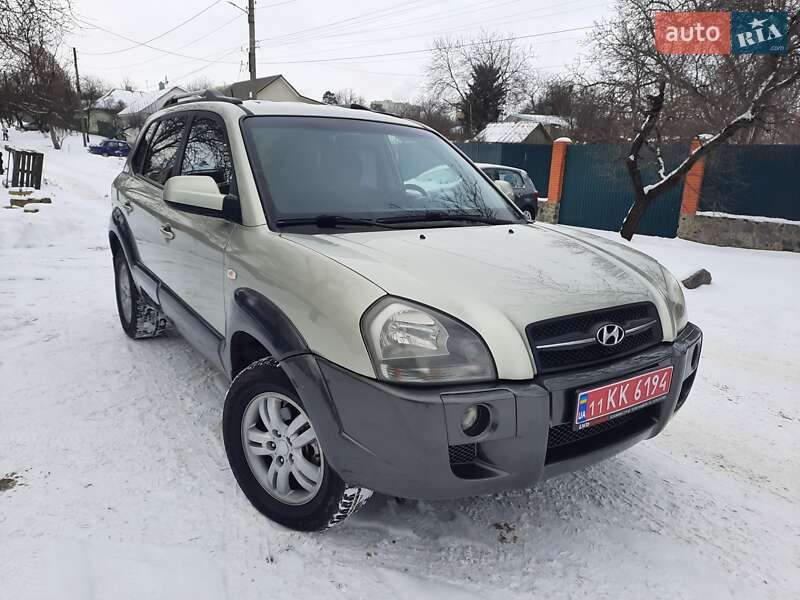 Позашляховик / Кросовер Hyundai Tucson 2006 в Полтаві