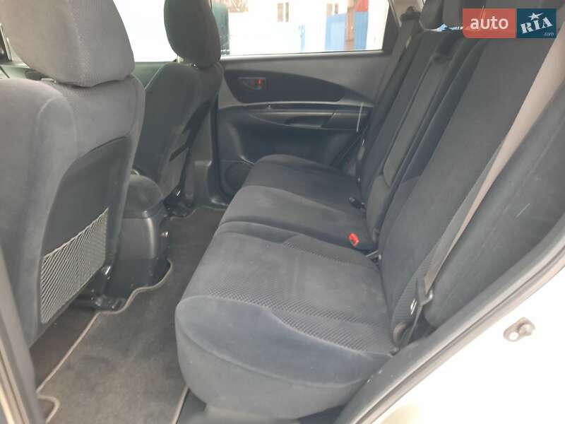 Позашляховик / Кросовер Hyundai Tucson 2006 в Полтаві