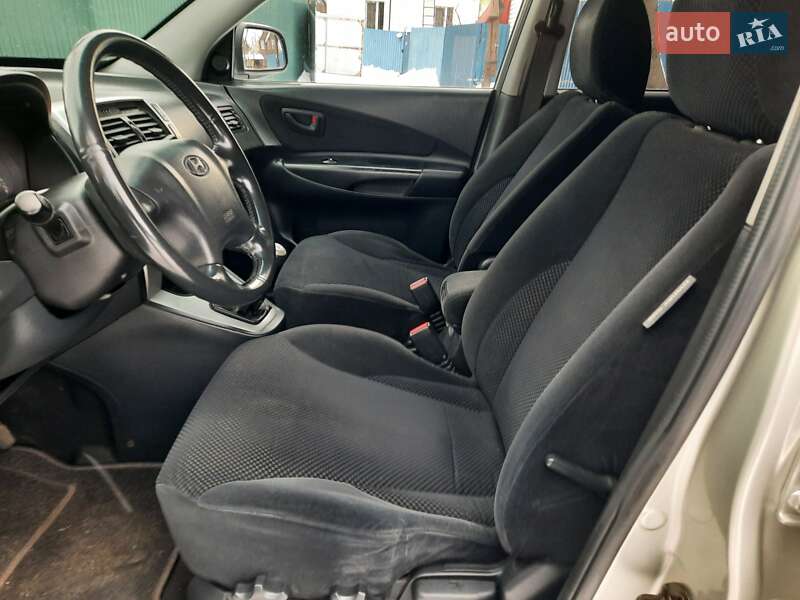 Позашляховик / Кросовер Hyundai Tucson 2006 в Полтаві