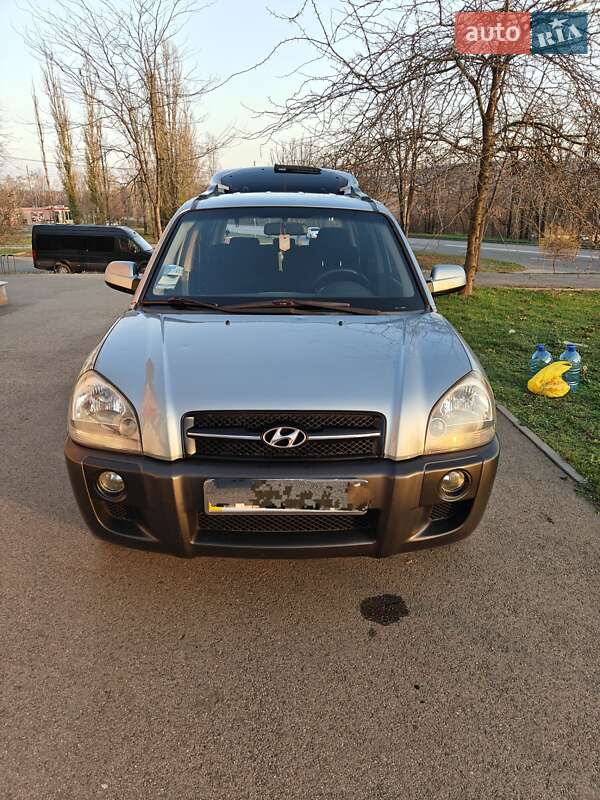 Внедорожник / Кроссовер Hyundai Tucson 2006 в Кривом Роге