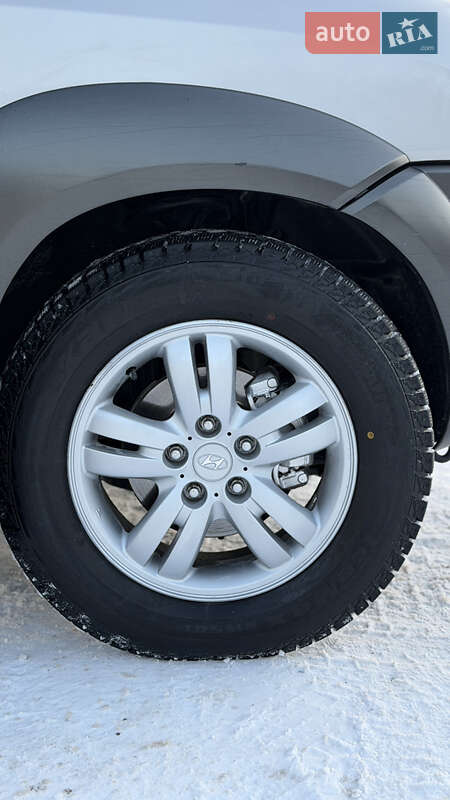 Позашляховик / Кросовер Hyundai Tucson 2008 в Зборові фото 6 Позашляховик / Кросовер Hyundai Tucson 2008 в Зборові