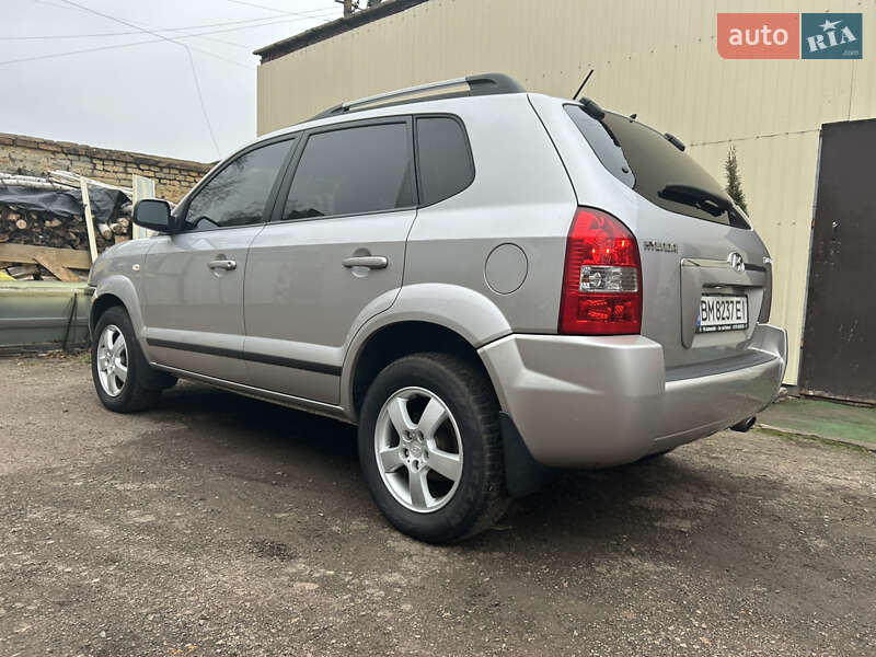 Внедорожник / Кроссовер Hyundai Tucson 2005 в Бахмаче фото 9 Внедорожник / Кроссовер Hyundai Tucson 2005 в Бахмаче