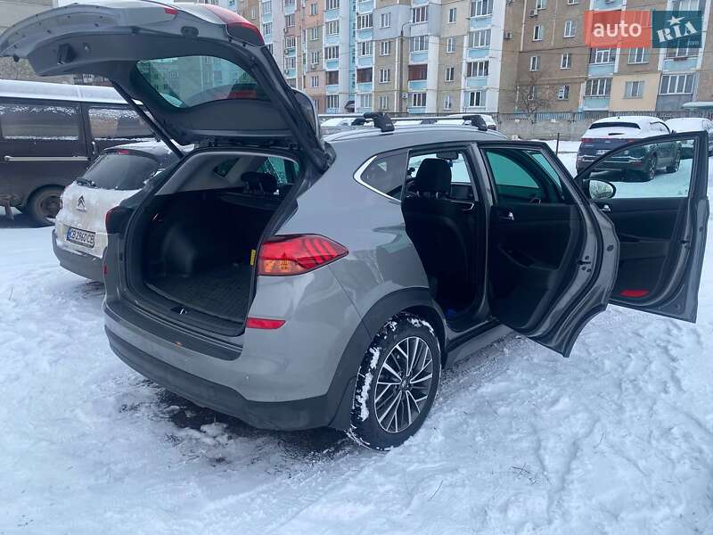 Внедорожник / Кроссовер Hyundai Tucson 2019 в Чернигове фото 3 Внедорожник / Кроссовер Hyundai Tucson 2019 в Чернигове