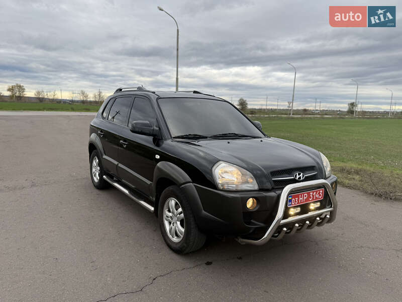 Позашляховик / Кросовер Hyundai Tucson 2008 в Вознесенську фото 2 Позашляховик / Кросовер Hyundai Tucson 2008 в Вознесенську